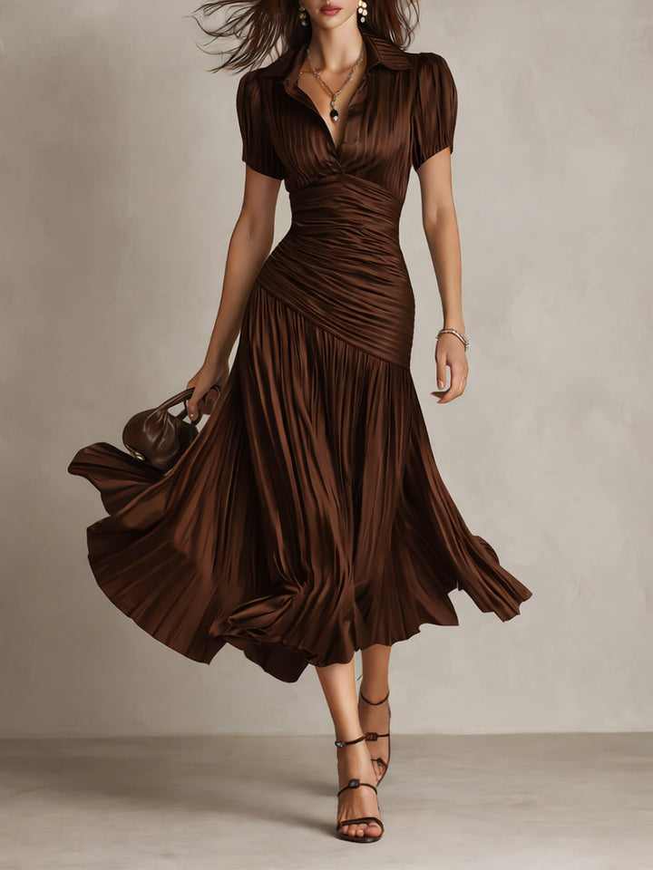 Adriana | Vestido midi satinado de rayas retro