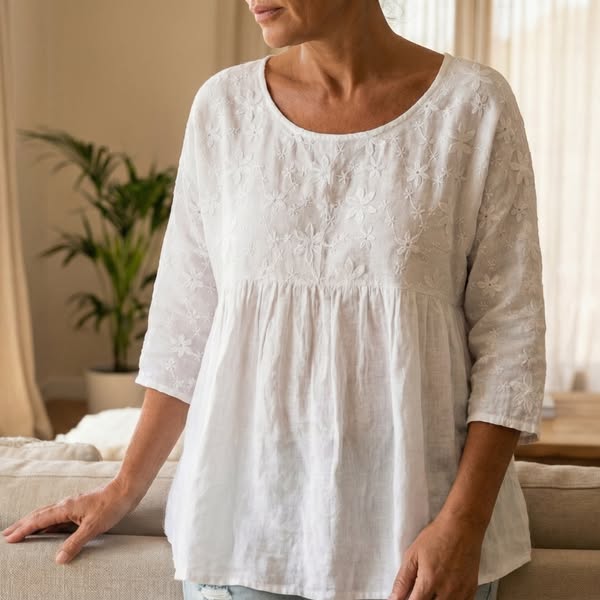Blusa Patchwork con Flores Bordadas